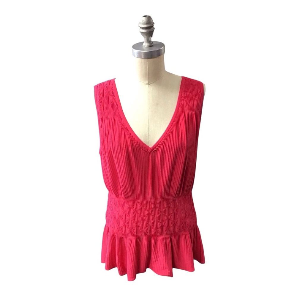 White House Black Market Fuchsia Knit Top